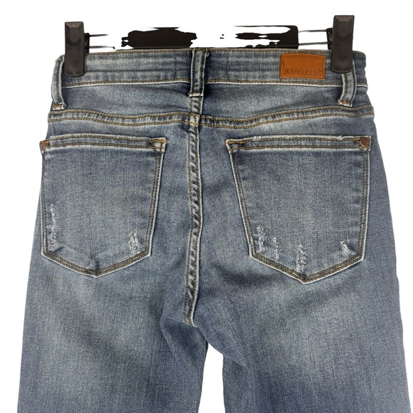 Judy Blue Women’s Jeans Relaxed Fit Size 3/26 Distressed Blue - Picture 6 of 9